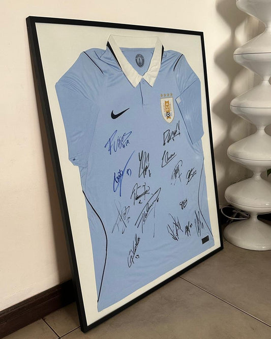 Camiseta enmarcada 65x90cm